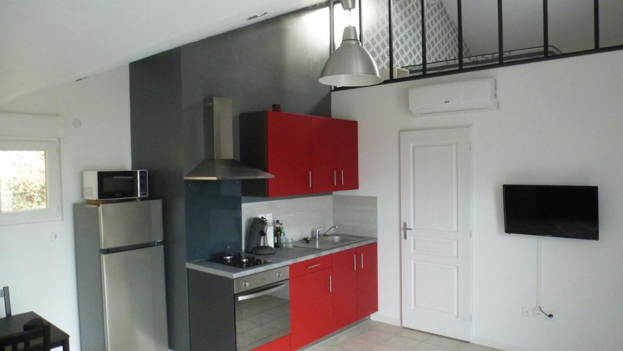 Logements Le 232 Futuroscope Poitiers 샤세노일 뒤 푸아투 외부 사진